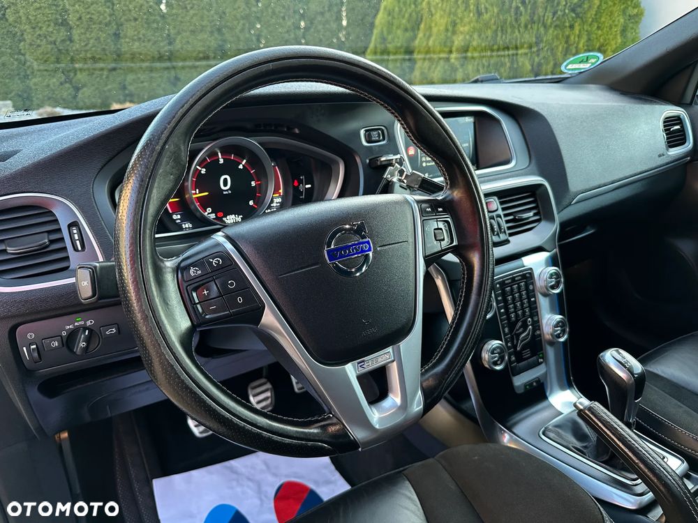 Volvo V40 D2 RDesign - 18