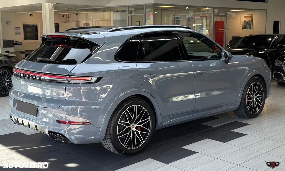 Porsche Cayenne S Tiptronic S - 5