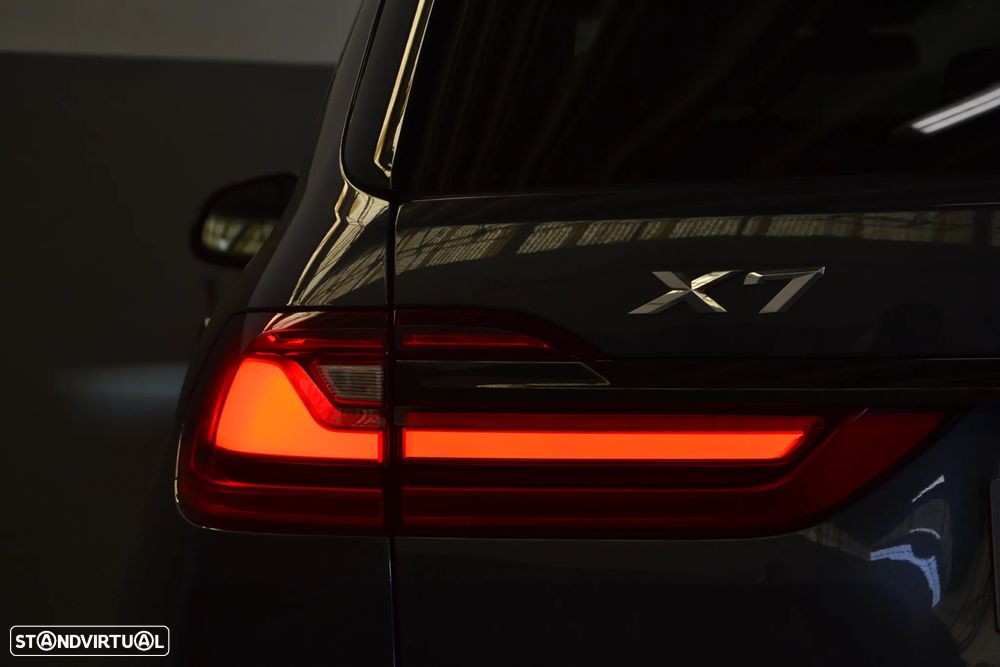 BMW X7 40 d xDrive Pack M - 16