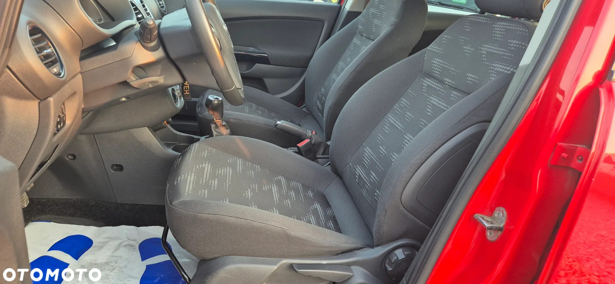 Opel Corsa 1.2 16V (ecoFLEX) Color Edition - 16