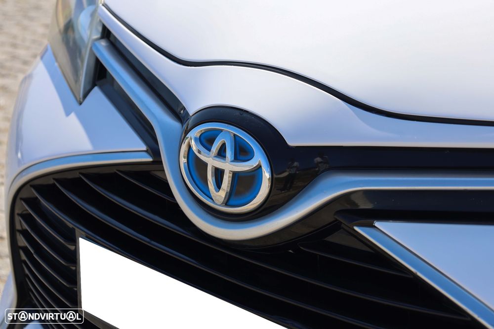 Toyota Yaris 1.5 HSD Active - 10
