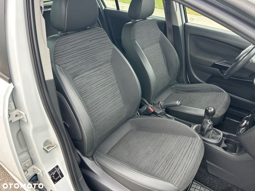 Opel Corsa 1.2 16V Essentia - 17