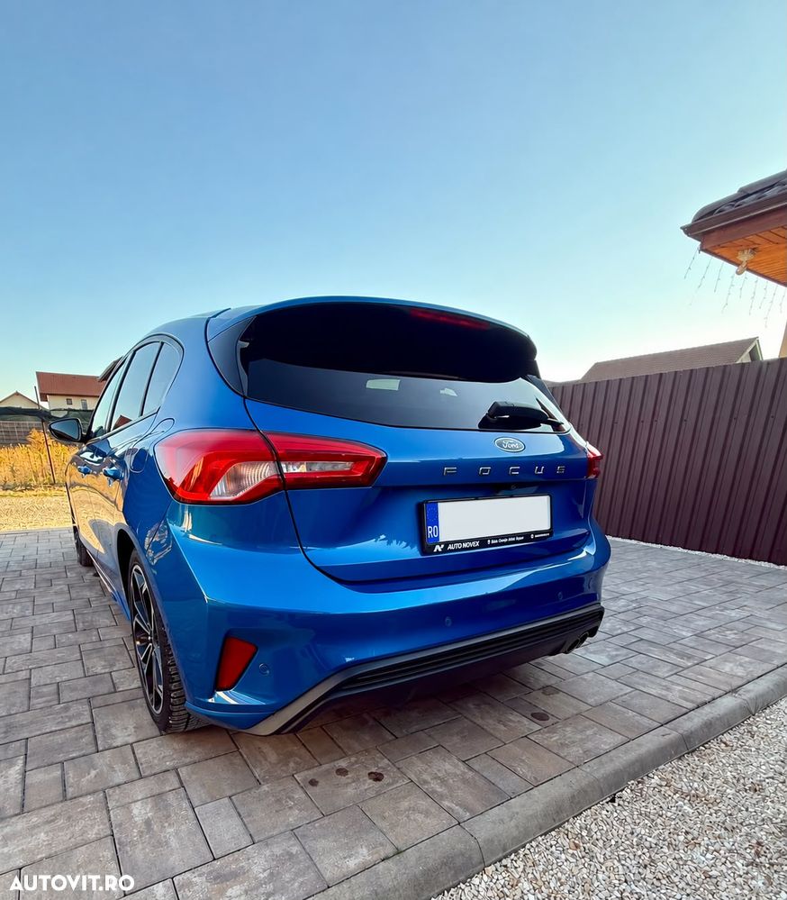 Ford Focus - 4