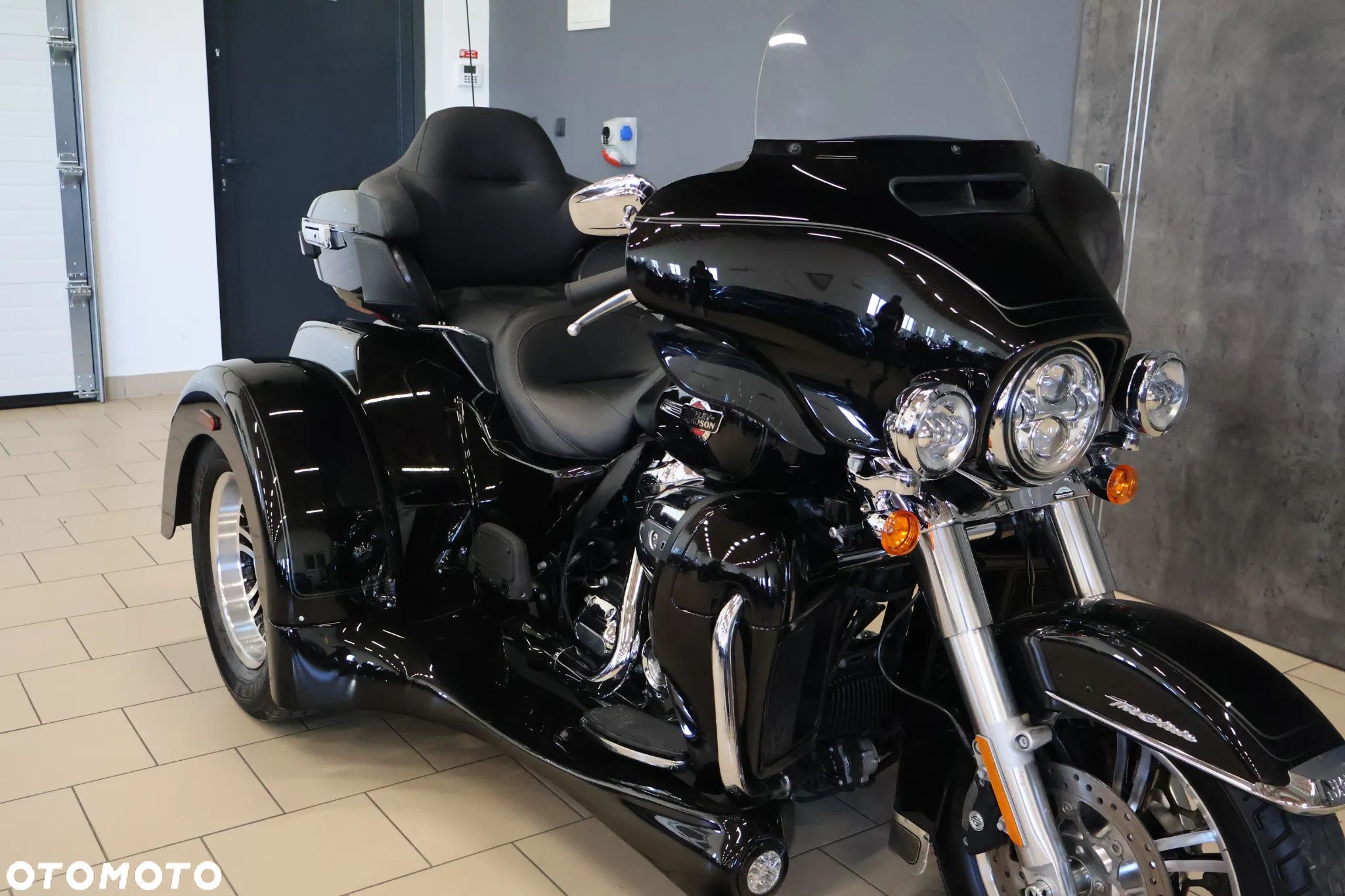 Harley-Davidson Touring Electra Glide - 1