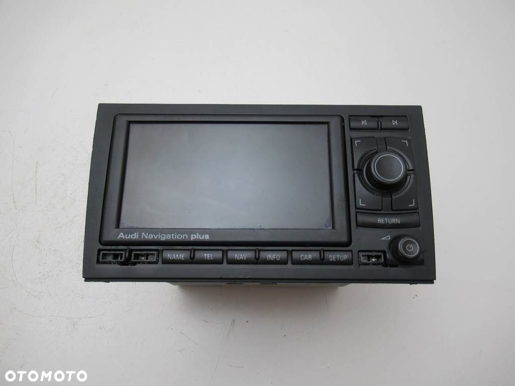 RADIO  - 817.00 PLN - AUDI A4 B6 (8E2) 2000 - 2005 1.9 TDI 96 kW [130 KM] olej napędowy 2000 - 2004 - 12