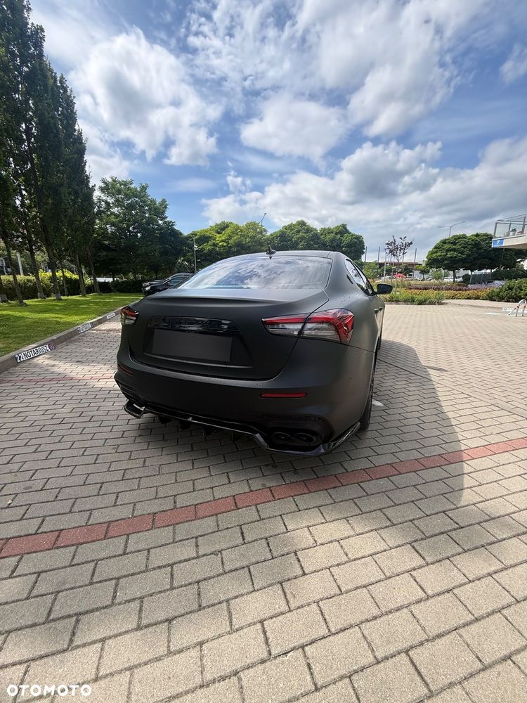 Maserati Ghibli S Q4 Modena - 17