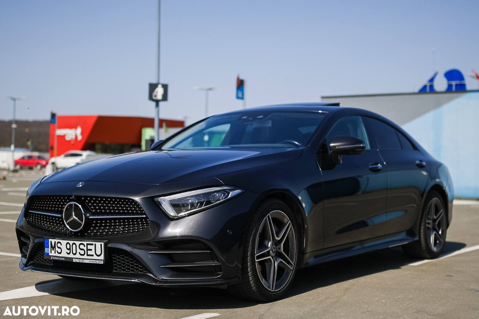 Mercedes-Benz CLS 350 d 4Matic 9G-TRONIC AMG Line - 4