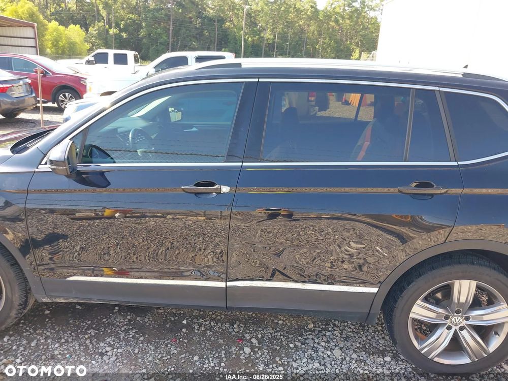 Volkswagen Tiguan Allspace - 9