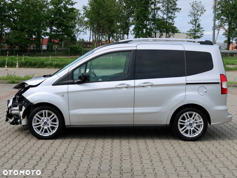 Ford Tourneo Courier 1.5 TDCi Titanium - 6