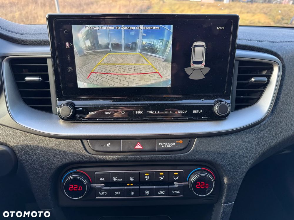 Kia Ceed 1.5 T-GDI M - 12