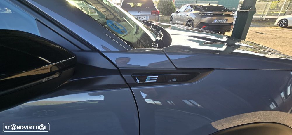 Peugeot e-2008 54 kWh Allure - 14