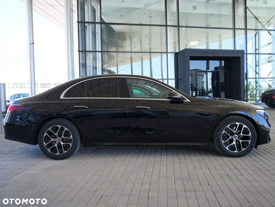 Mercedes-Benz Klasa E 200 mHEV Avantgarde 9G-Tronic - 3