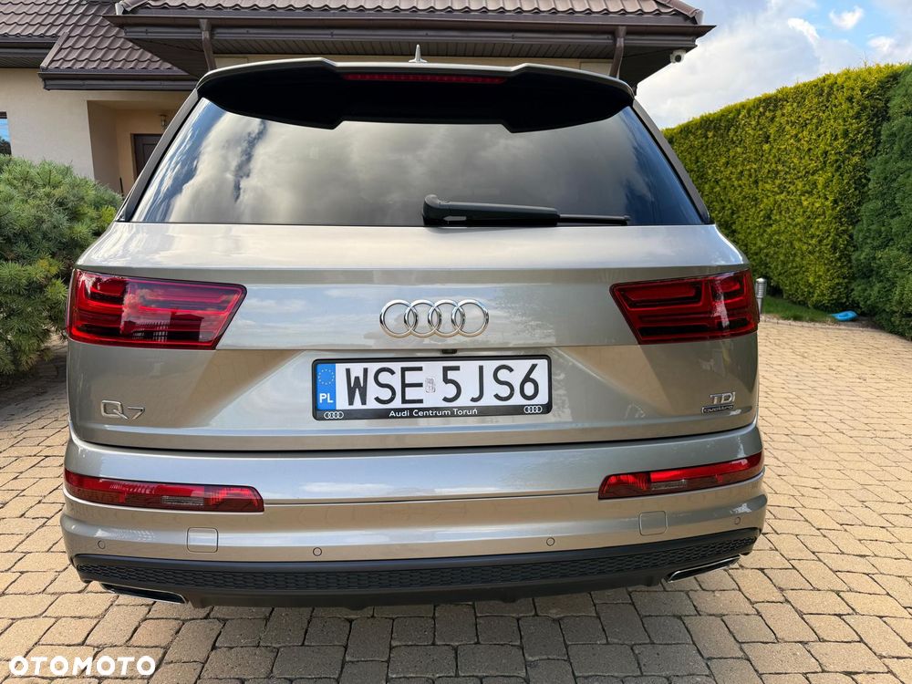 Audi Q7 - 5