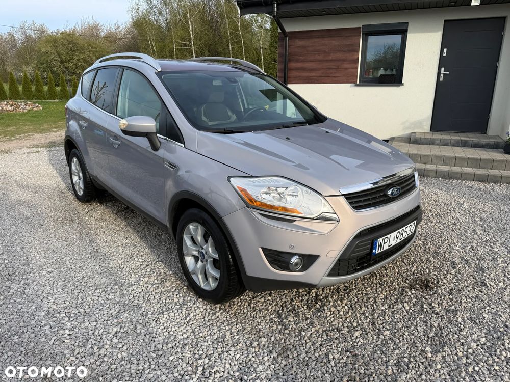 Ford Kuga 2.0 TDCi 2x4 Titanium - 8
