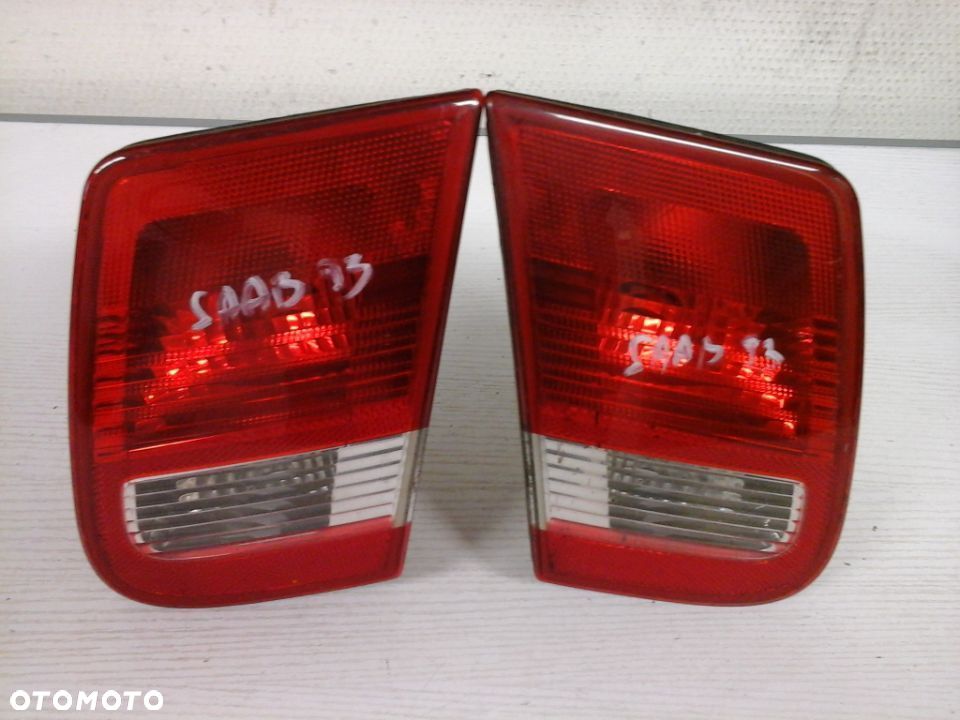 SAAB 93 9-3 LAMPA LEWA LUB PRAWA TYLNA W KLAPĘ 02-07 SEDAN - 1