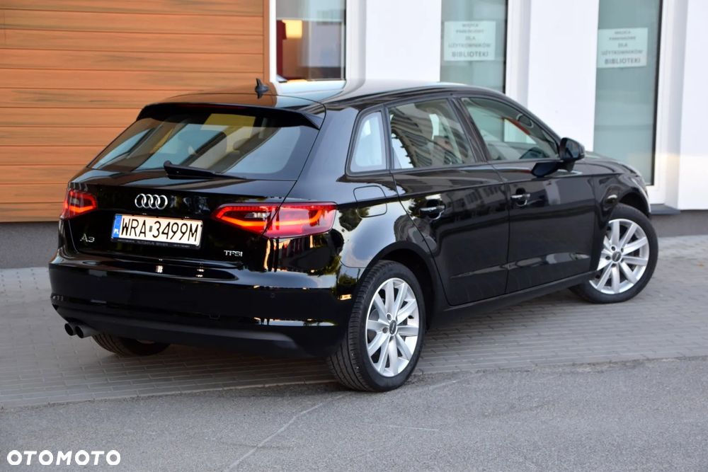 Audi A3 Sportback 1.4 TFSI Ambition - 14