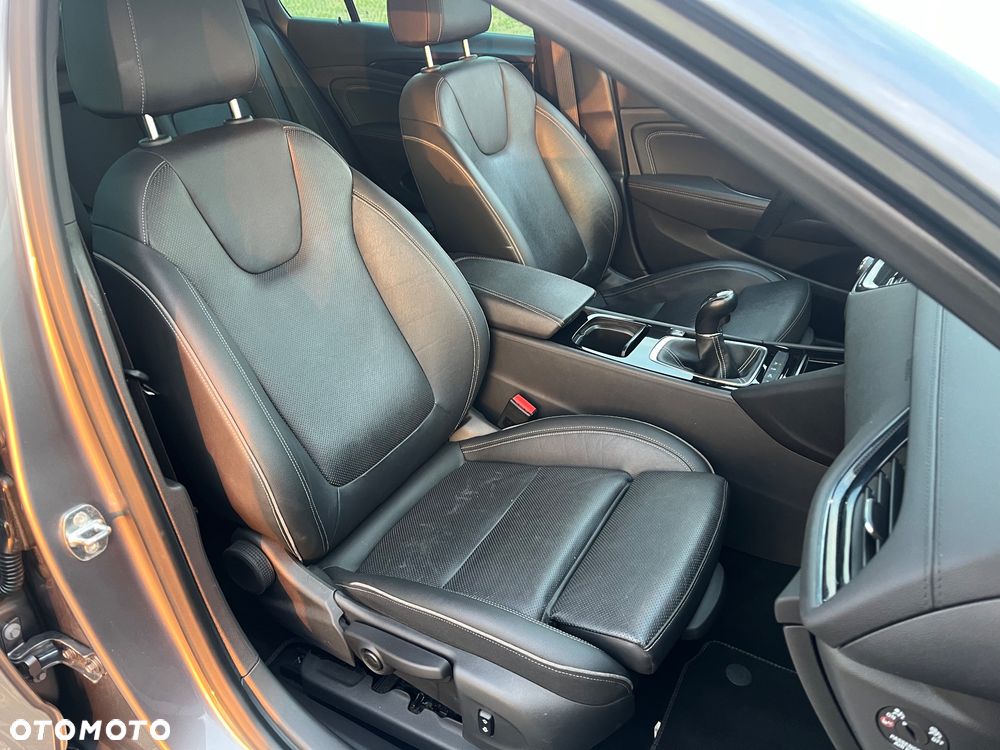 Opel Insignia 2.0 Dynamic - 28