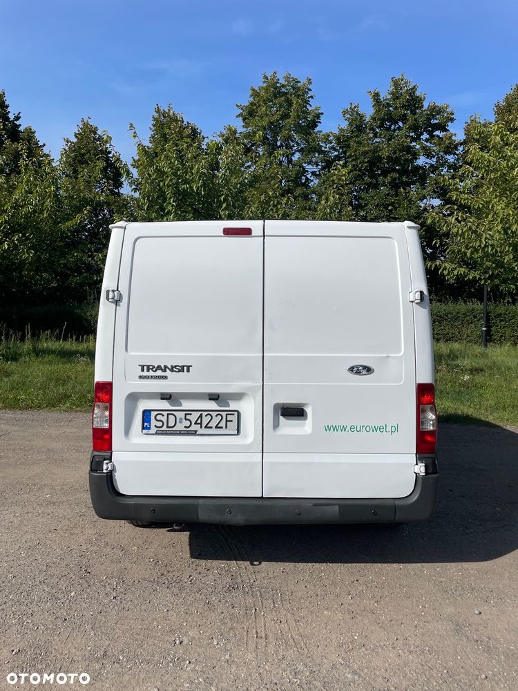 Ford Transit - 12