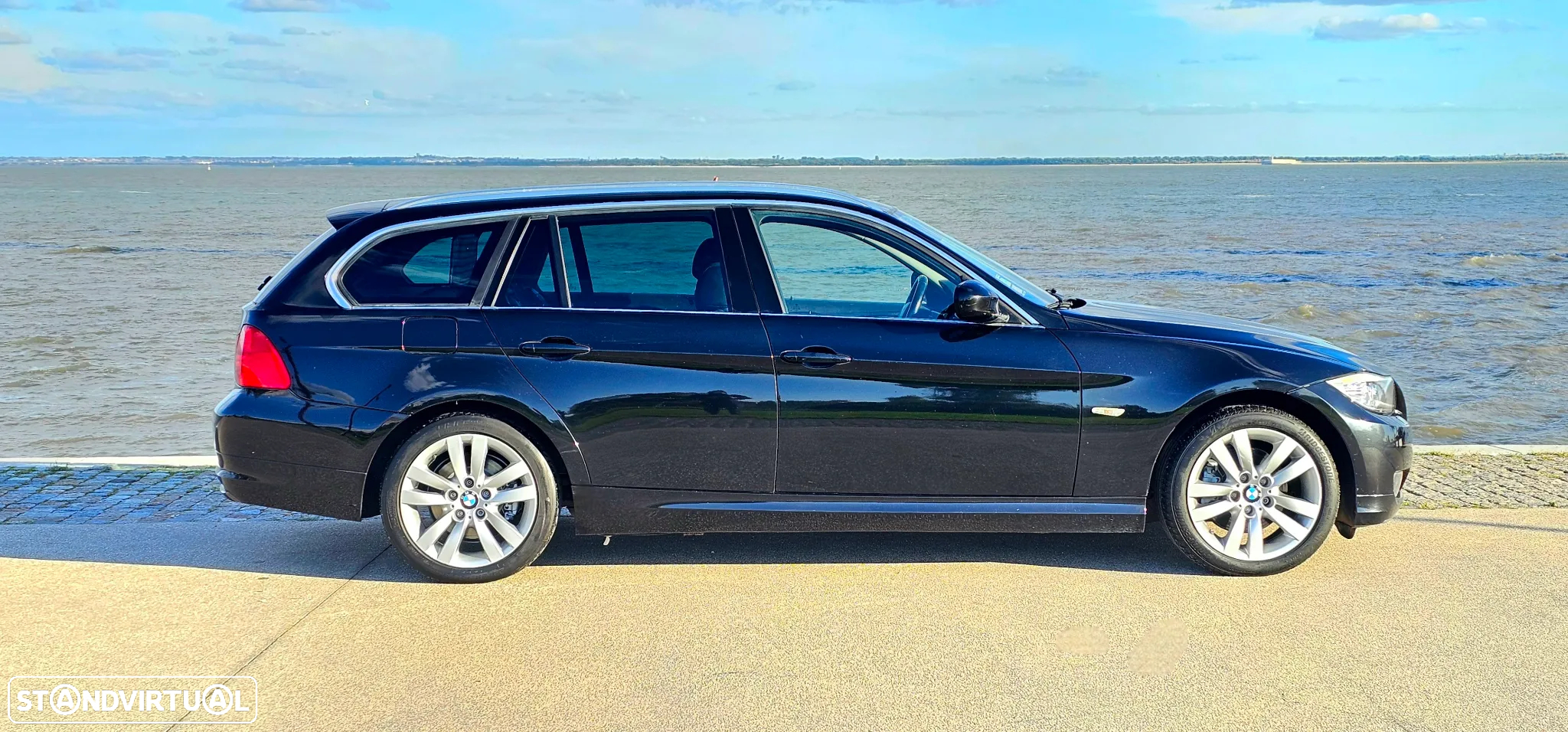 BMW 320 d Touring LifeStyle - 3