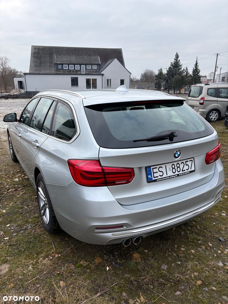 BMW Seria 3 320d Edition Luxury Line Purity - 4
