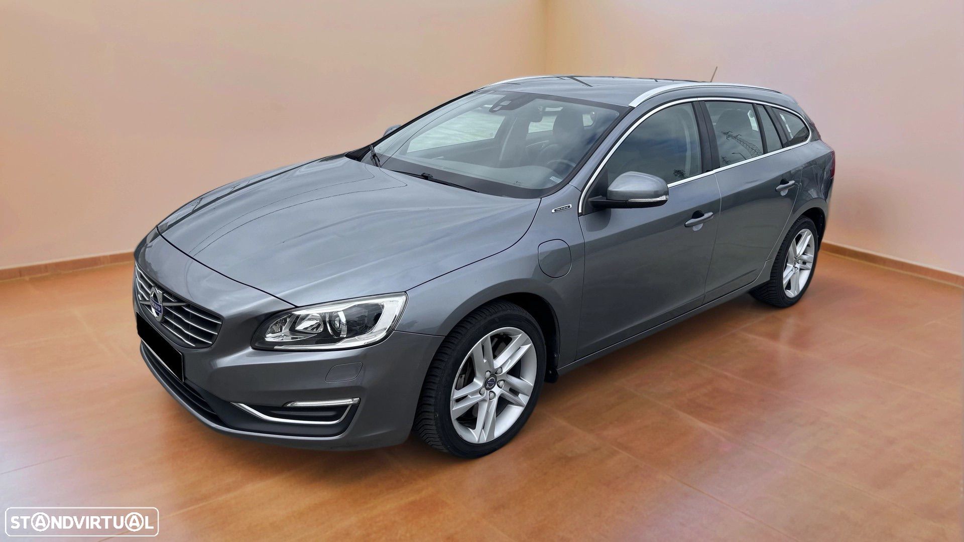Volvo V60 D6 Twin Engine Geartronic Summum - 1