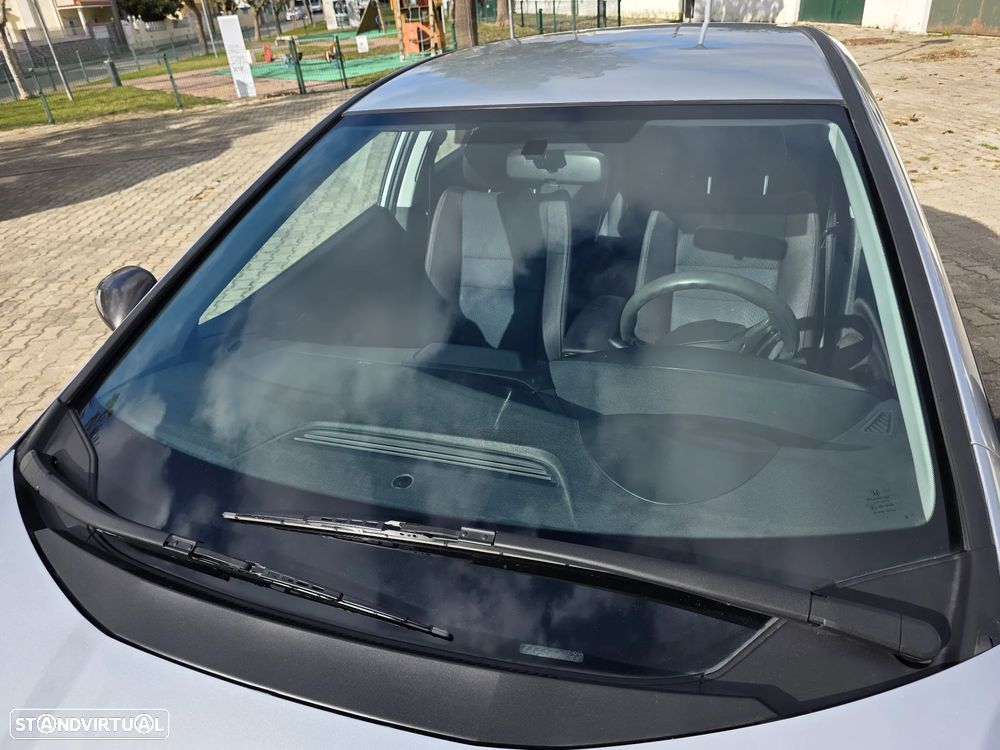 Honda Civic 1.4 i-VTEC Elegance - 26