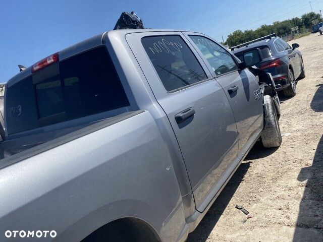 RAM 1500 5.7 Quad Cab Laramie - 16