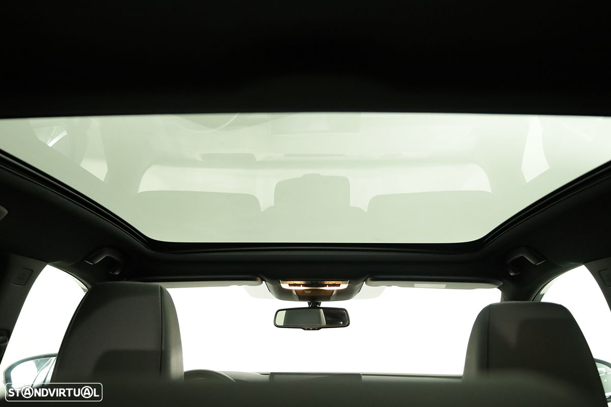 Nissan Qashqai 1.3 DIG-T Tekna SKY - 24