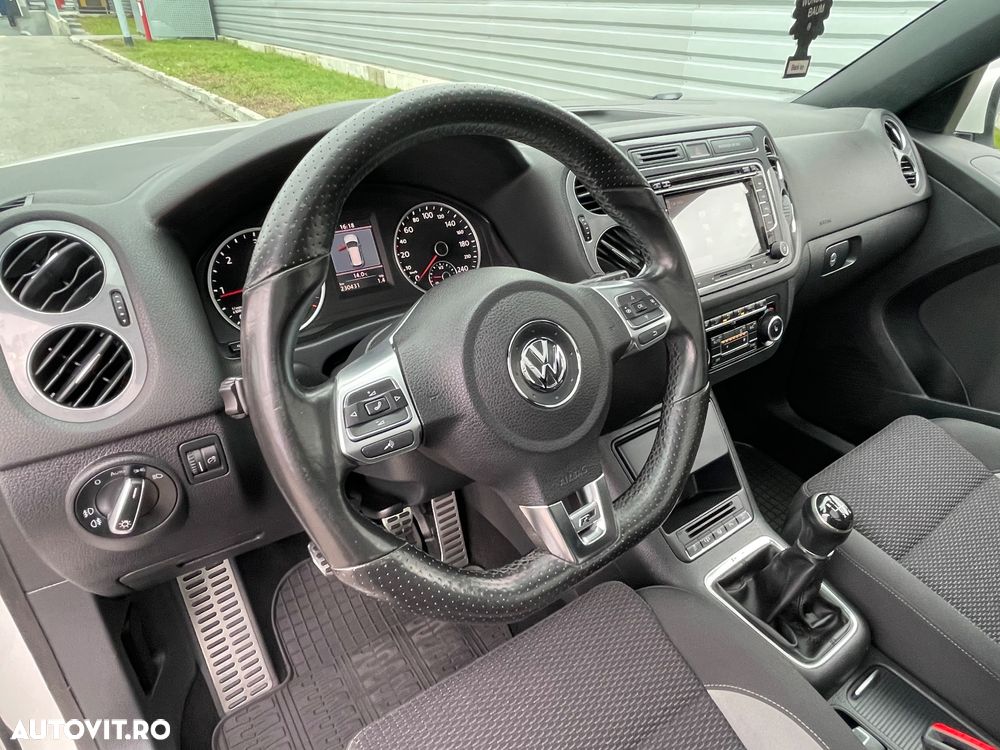 Volkswagen Tiguan - 20
