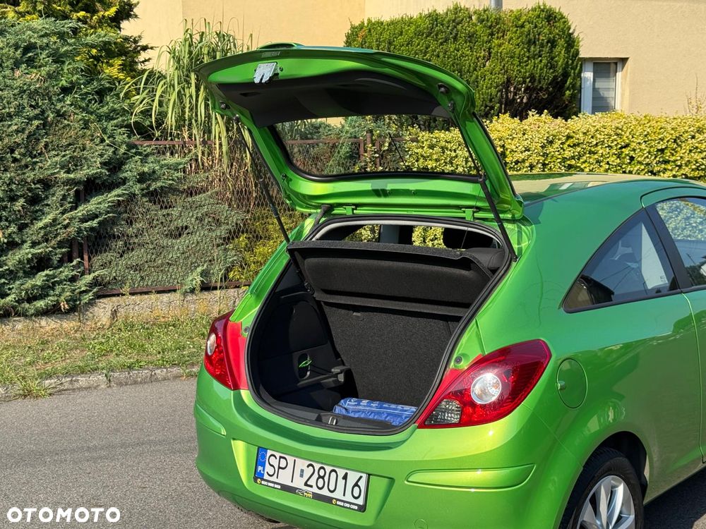 Opel Corsa 1.2 16V EcoFLEX Active - 9