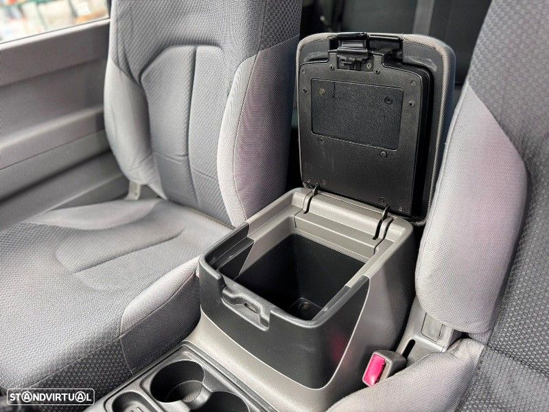 Mitsubishi Pajero 3.2 DI-D GLS - 31