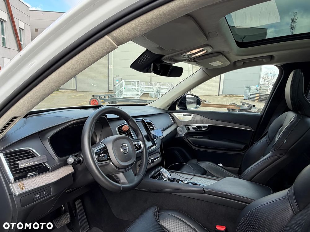 Volvo XC 90 T8 AWD Recharge Core - 10