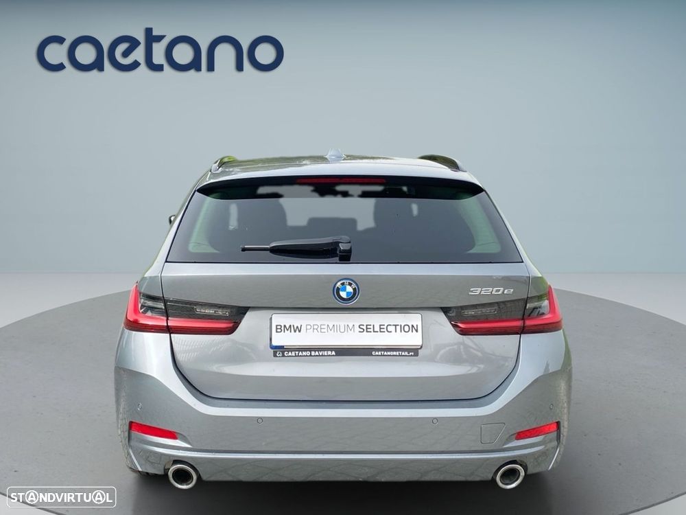 BMW 320 e Auto - 20