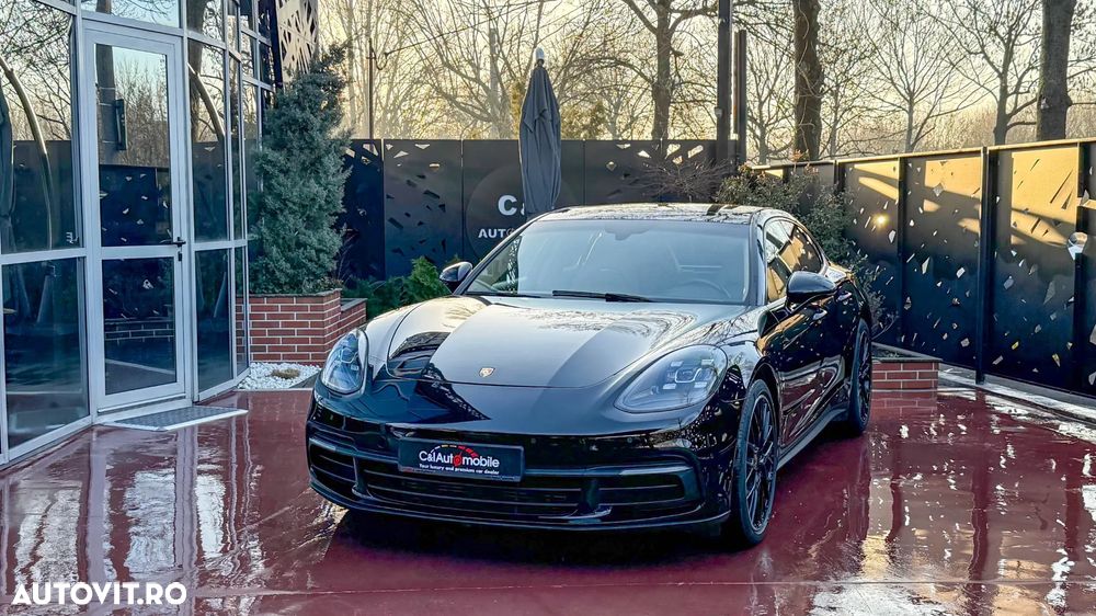 Porsche Panamera 4 - 3
