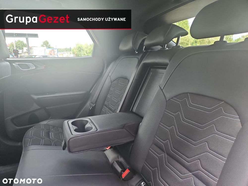 Kia XCeed 1.6 T-GDI Tribute DCT - 16