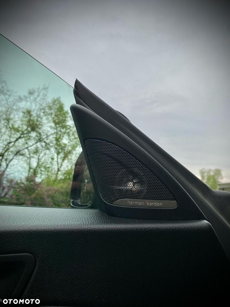 BMW Seria 1 120d Sport Line - 25