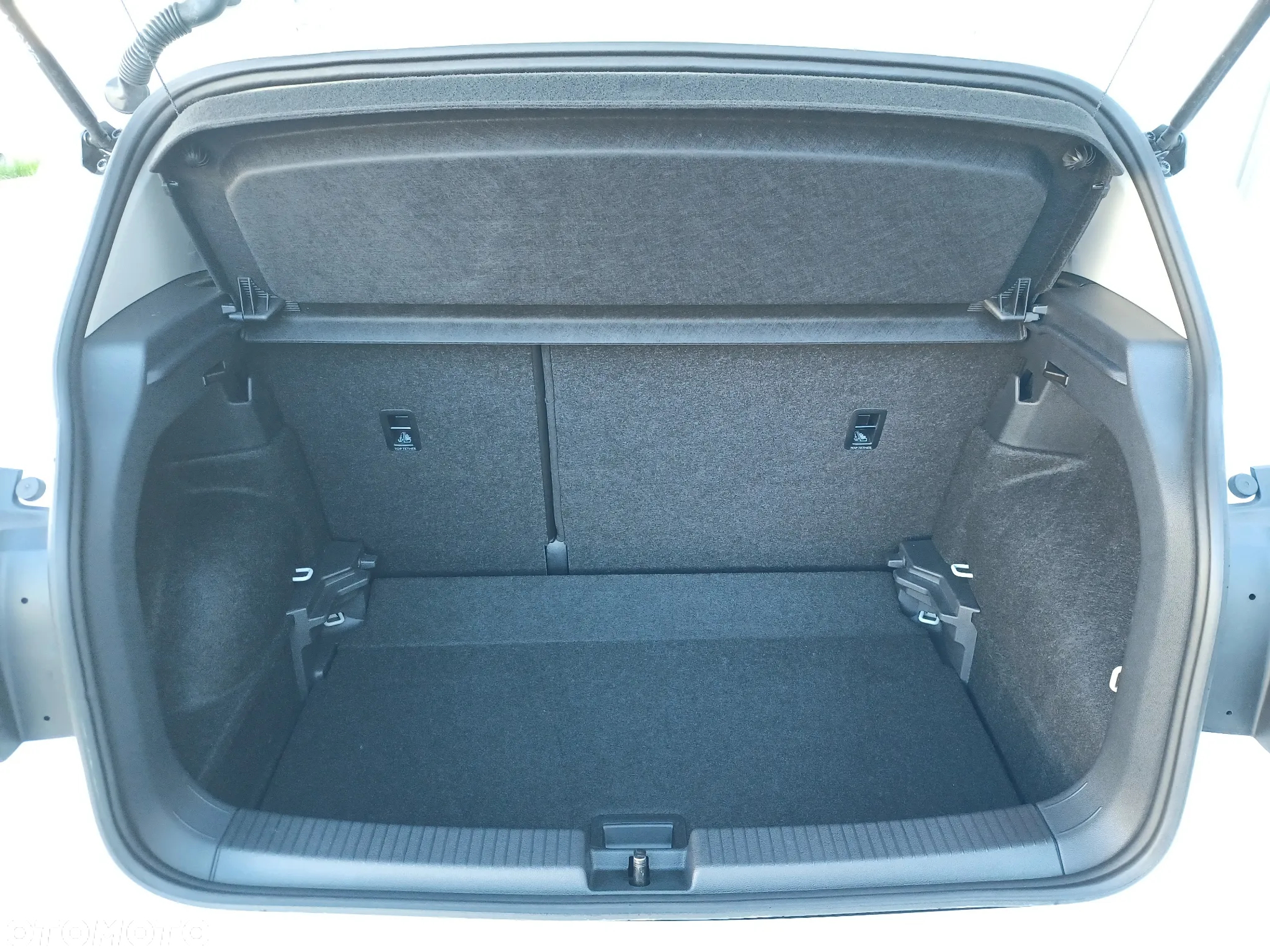 Volkswagen T-Cross 1.0 TSI Style DSG - 16