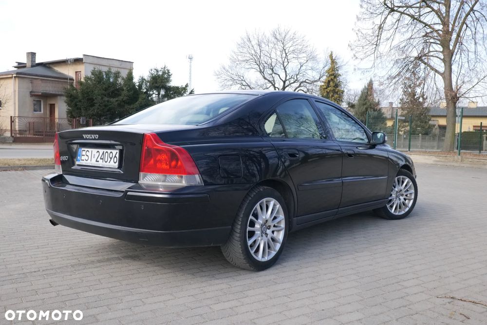 Volvo S60 2.4D Summum - 4