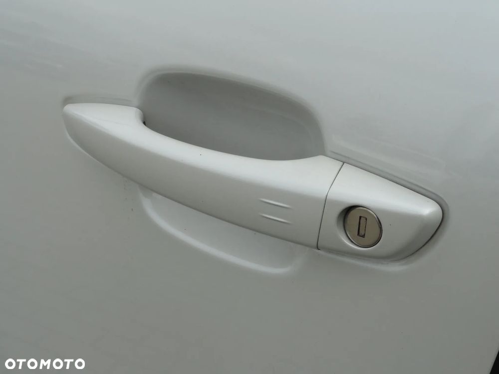 Citroën C5 Aircross 1.6 PureTech Shine EAT8 - 26