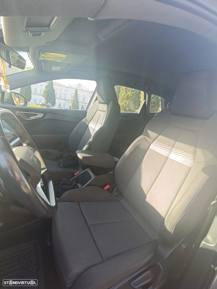 Audi Q4 e-tron 40 - 12