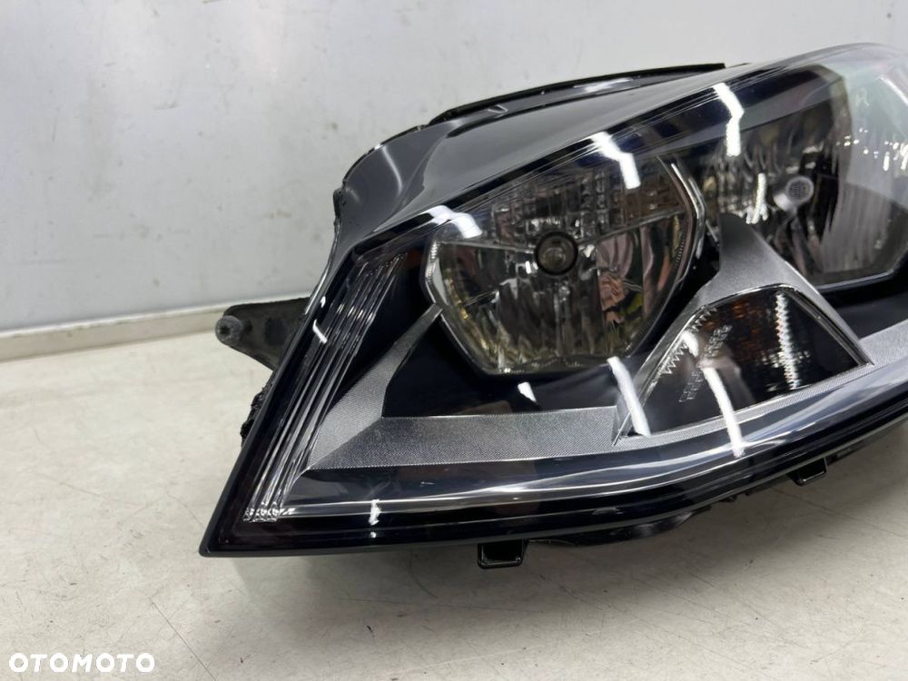 Lampa reflektor VW Golf VII 7 12-16r. przedlift lewa przednia H7 H9 zwykła lewy przód 5g1941005e - 3