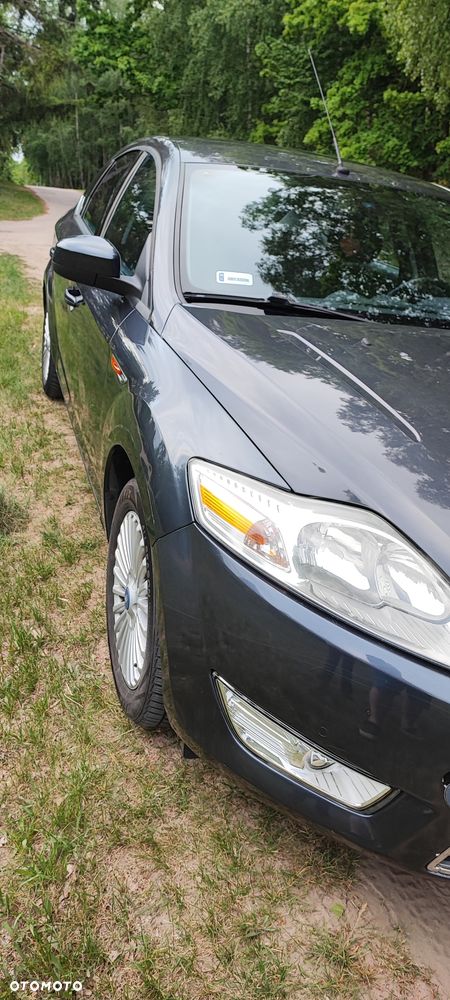 Ford Mondeo 1.8 TDCi Ambiente - 5