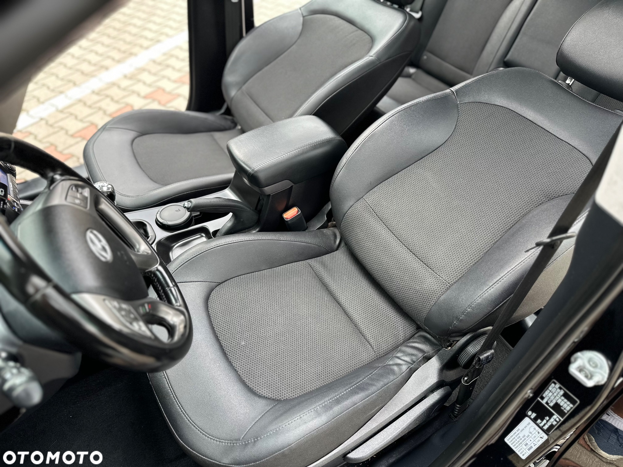 Hyundai ix35 2.0 CRDi Premium 2WD - 34