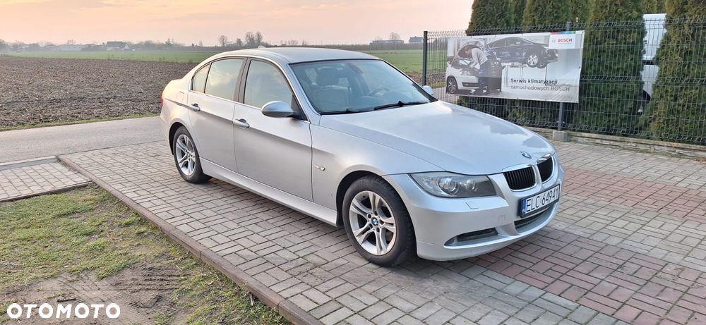 BMW Seria 3 320d DPF - 3