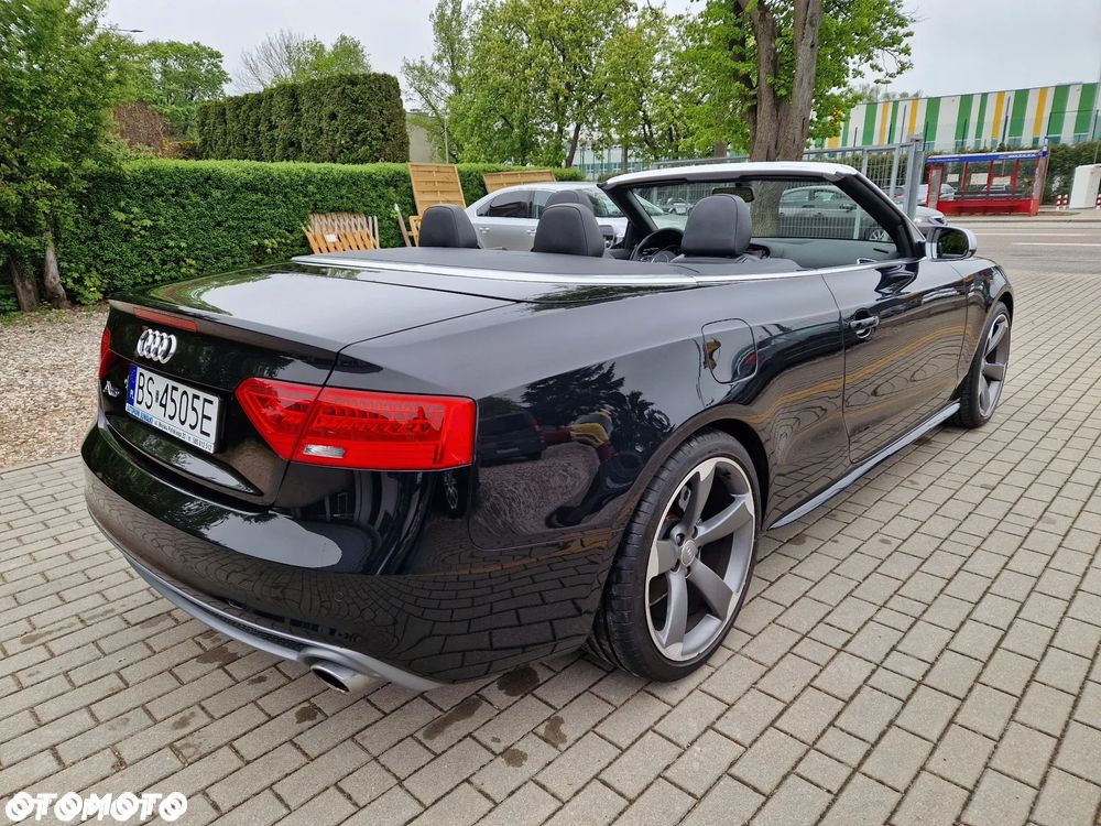 Audi A5 Cabrio - 11