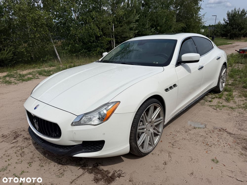 Maserati Quattroporte - 1