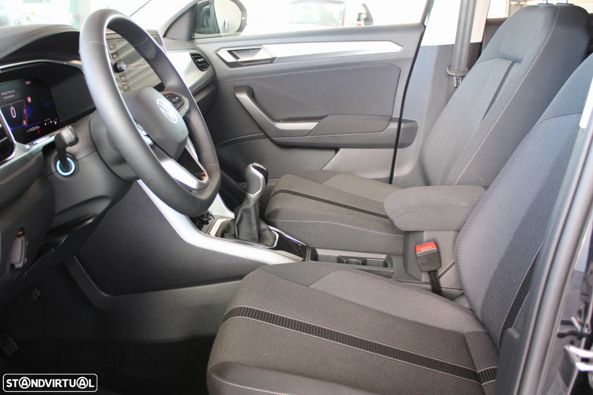 VW T-Roc 1.0 TSI Urban - 9