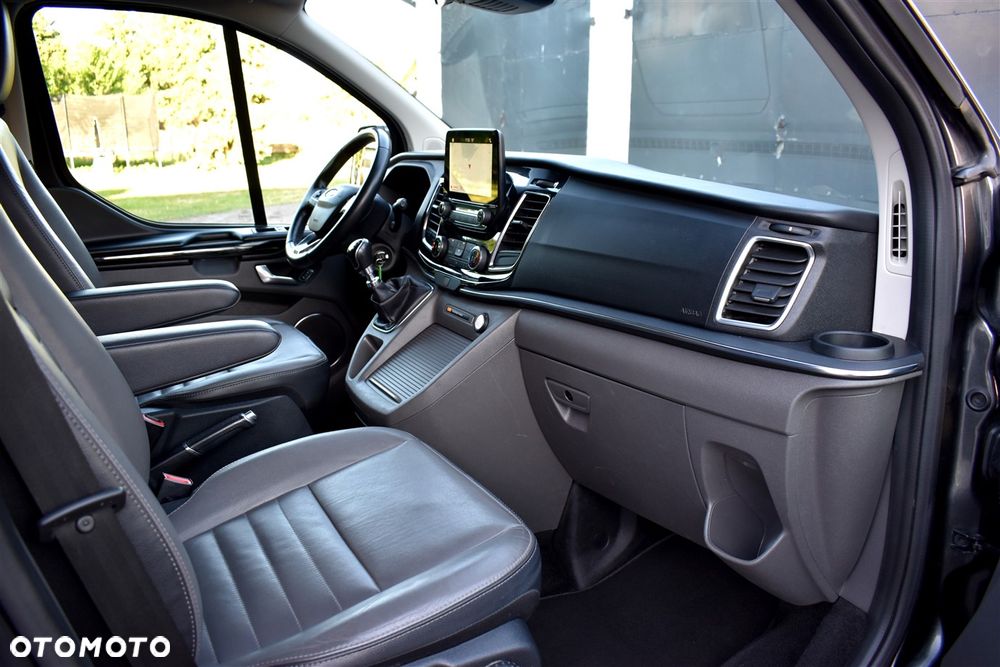 Ford Tourneo Custom 2.0 TDCi L2 Titanium - 26