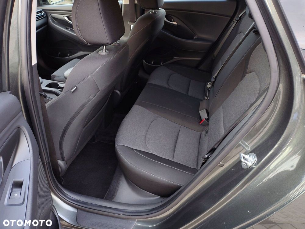 Hyundai i30 - 24