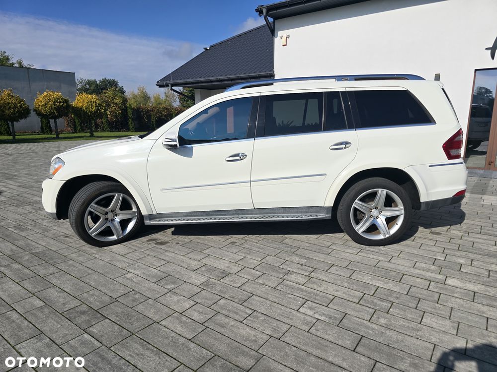 Mercedes-Benz GL 500 - 14